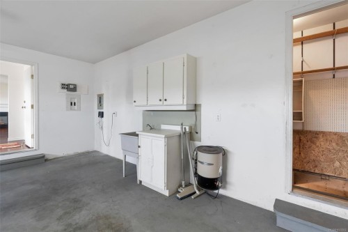 38-2560 Wilcox Terr, Central Saanich, BC 