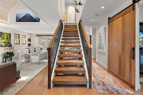 614 Monterey Ave, Oak Bay, BC 