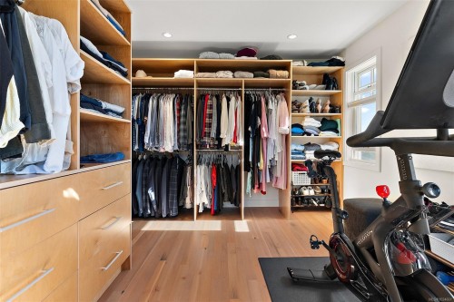 614 Monterey Ave, Oak Bay, BC 