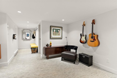 614 Monterey Ave, Oak Bay, BC 