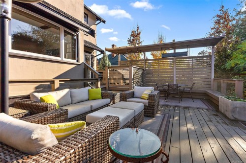 614 Monterey Ave, Oak Bay, BC 