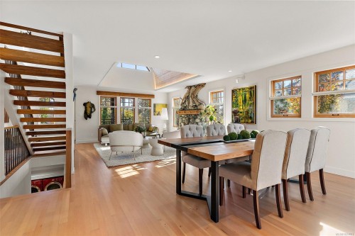 614 Monterey Ave, Oak Bay, BC 