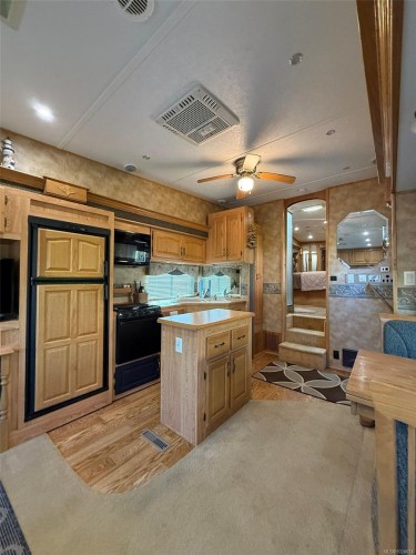 44-6050 Island Hwy, Qualicum Beach, BC 