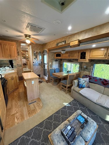 44-6050 Island Hwy, Qualicum Beach, BC 