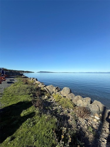 44-6050 Island Hwy, Qualicum Beach, BC 