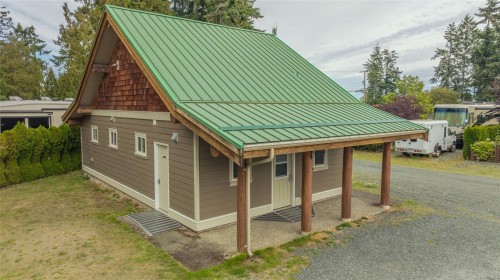 44-6050 Island Hwy, Qualicum Beach, BC 