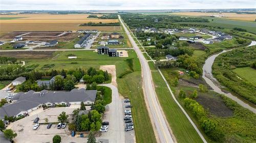 28 Spark St, Rosenort, MB 