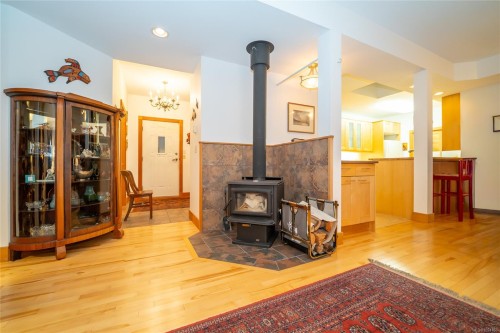 165 Pilkey Point Rd, Thetis Island, BC 