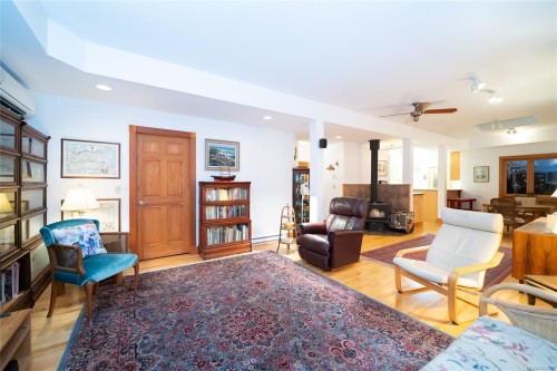 165 Pilkey Point Rd, Thetis Island, BC 