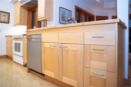 165 Pilkey Point Rd, Thetis Island, BC 