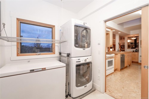 165 Pilkey Point Rd, Thetis Island, BC 