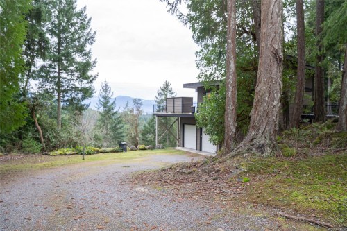 165 Pilkey Point Rd, Thetis Island, BC 