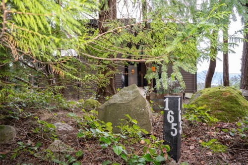 165 Pilkey Point Rd, Thetis Island, BC 