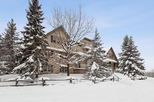 7-175 Rue du Mont-Plaisant  Mont-Tremblant, QC J8E 1L2