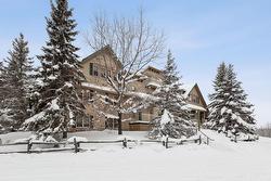 7-175 Rue du Mont-Plaisant  Mont-Tremblant, QC J8E 1L2