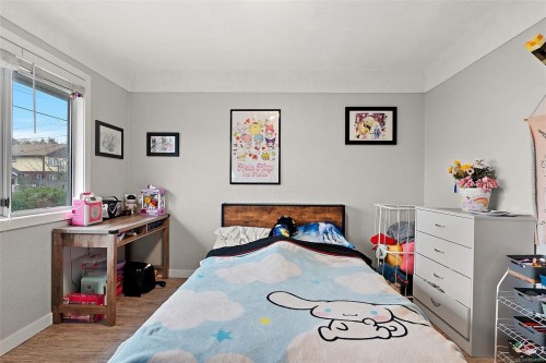 259 Crease Ave, Saanich, BC 