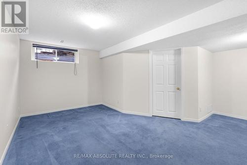 11 Foxden Place, Ottawa, ON - Indoor Photo Showing Other Room