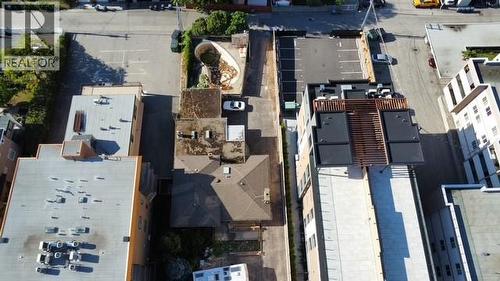 594 Lakeshore Drive, Penticton, BC - Outdoor