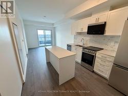 1311 - 705 DAVIS DRIVE  Newmarket, ON L3Y 0J1