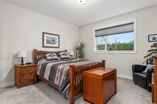 116 Walworth Rd, Campbell River, BC 