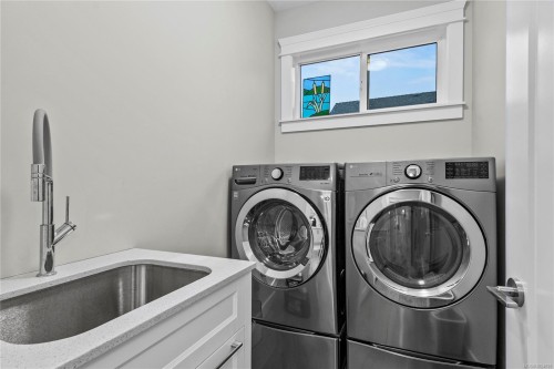 116 Walworth Rd, Campbell River, BC 