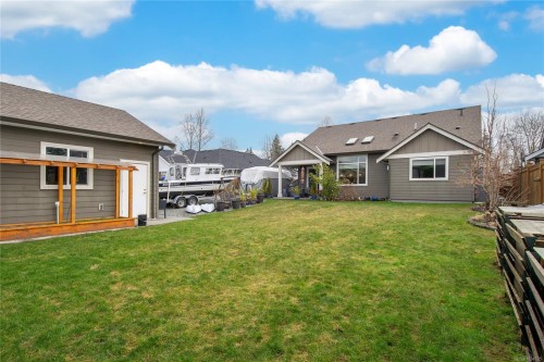 116 Walworth Rd, Campbell River, BC 