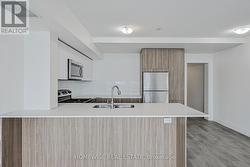 301 - 293 VIEWMOUNT AVENUE  Toronto, ON M6B 3H8