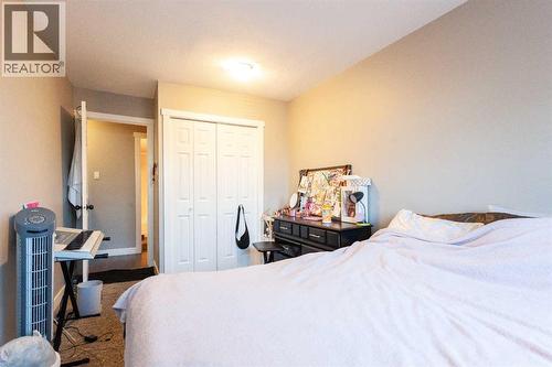 207B, 295 Columbia Boulevard W, Lethbridge, AB - Indoor Photo Showing Bedroom
