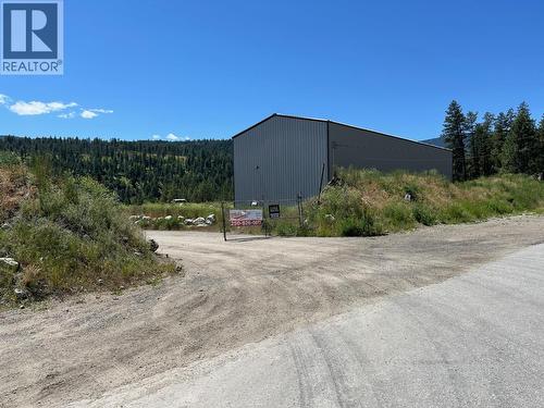 entrance - 5460 Mcdougald Road, Peachland, BC 