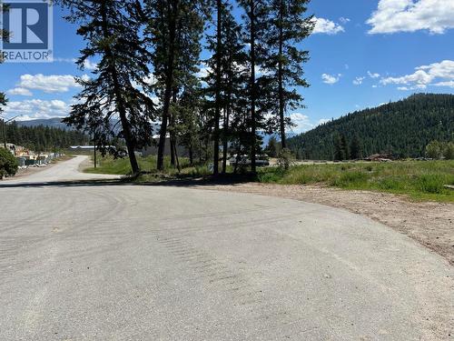 5460 Mcdougald Road, Peachland, BC 
