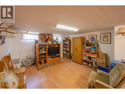238 Huth Avenue, Penticton, BC - Indoor