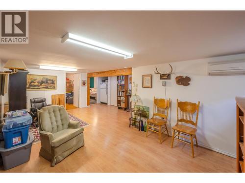 238 Huth Avenue, Penticton, BC - Indoor