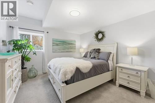 3410 Lakeshore Road Ne, Salmon Arm, BC - Indoor Photo Showing Bedroom