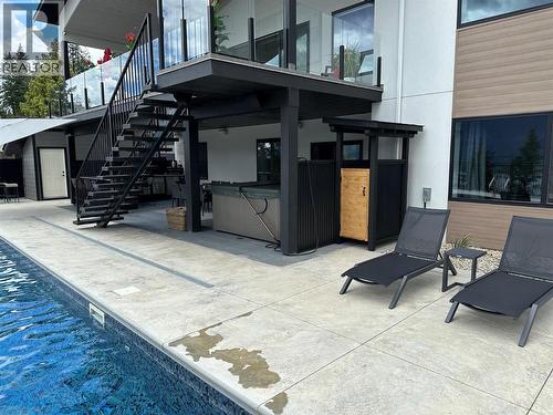 3410 Lakeshore Road Ne, Salmon Arm, BC - Outdoor With Exterior