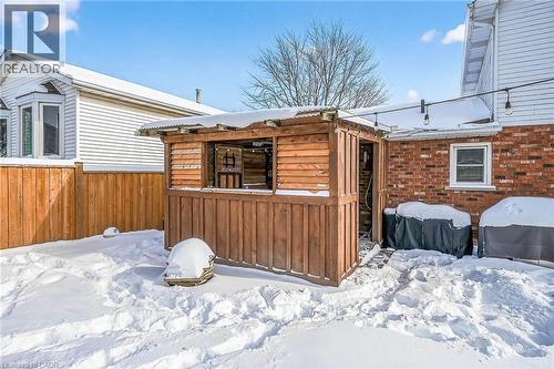 28 Buchanan Drive, Caledonia, ON - Outdoor