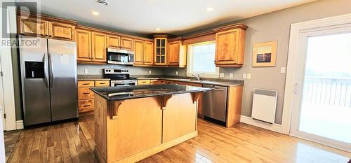 53 Bonavista Avenue, Stratford, PE - Indoor Photo Showing Kitchen