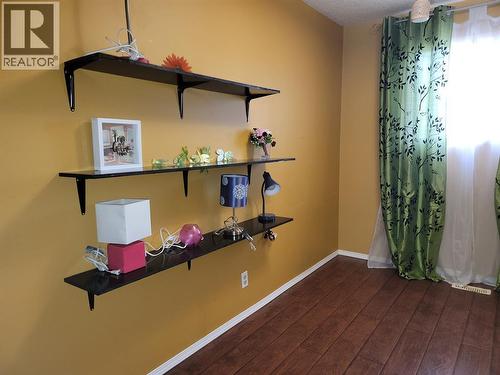 38 Wells Street, Red Deer, AB - Indoor Photo Showing Other Room