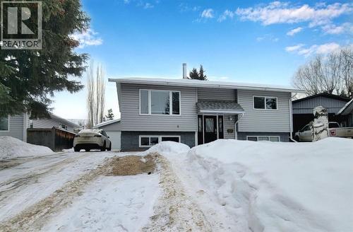 9521 87 Avenue  Grande Prairie, AB T8V 3H2