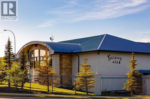 815 Tuscany Drive Nw, Calgary, AB - Outdoor