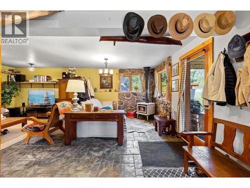 14296 Maia Lane, Gray Creek, BC - Indoor