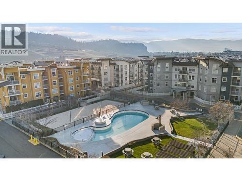 567 Yates Road Unit# 204, Kelowna, BC - Outdoor