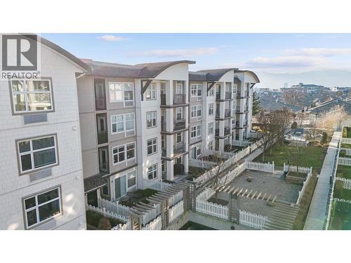 567 Yates Road Unit# 204, Kelowna, BC - Outdoor