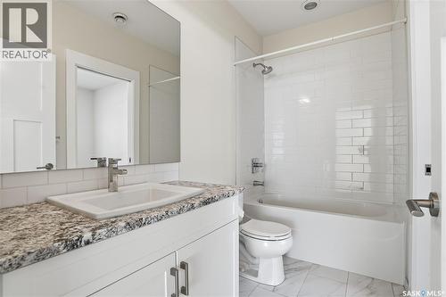 32 115 Meadows Boulevard, Saskatoon, SK - Indoor Photo Showing Bathroom