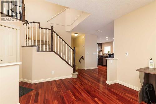443 Everbrook Way Sw, Calgary, AB - Indoor Photo Showing Other Room