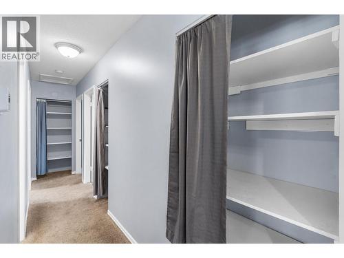 2641 Springfield Road, Kelowna, BC - Indoor