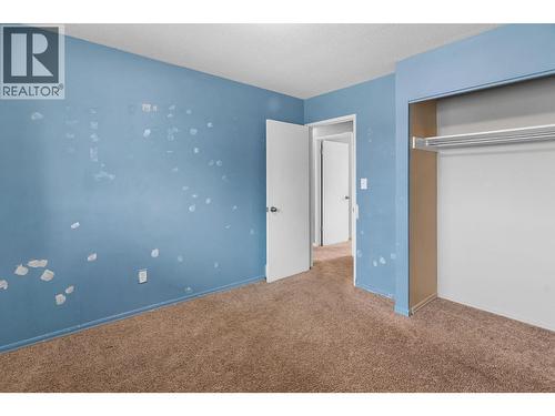 2641 Springfield Road, Kelowna, BC - Indoor