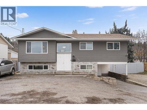 2641 Springfield Road, Kelowna, BC - Outdoor