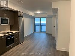 1713 - 2545 SIMCOE STREET N  Oshawa, ON L1L 0W3