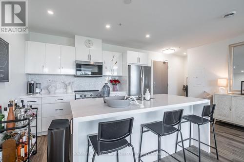 306 - 455 Charlton Avenue E, Hamilton, ON - Indoor Photo Showing Kitchen With Stainless Steel Kitchen With Upgraded Kitchen