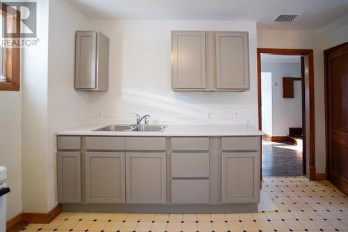 333 Market Street, Summerside, PE - Indoor Photo Showing Kitchen With Double Sink